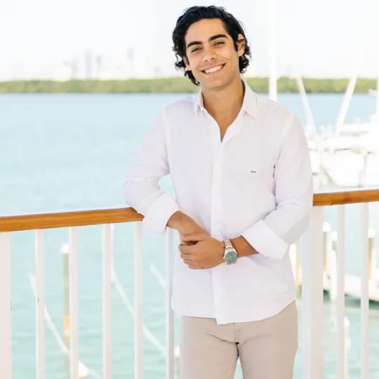 Daniel Slodarz, Agent in  - Compass