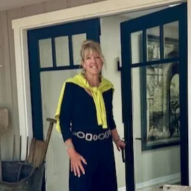 Nancy Gillespie, Agent in  - Compass