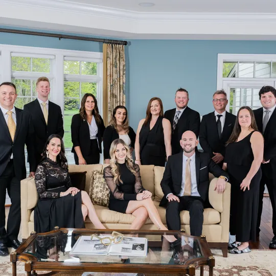 VSells & Associates, Agent in  - Compass