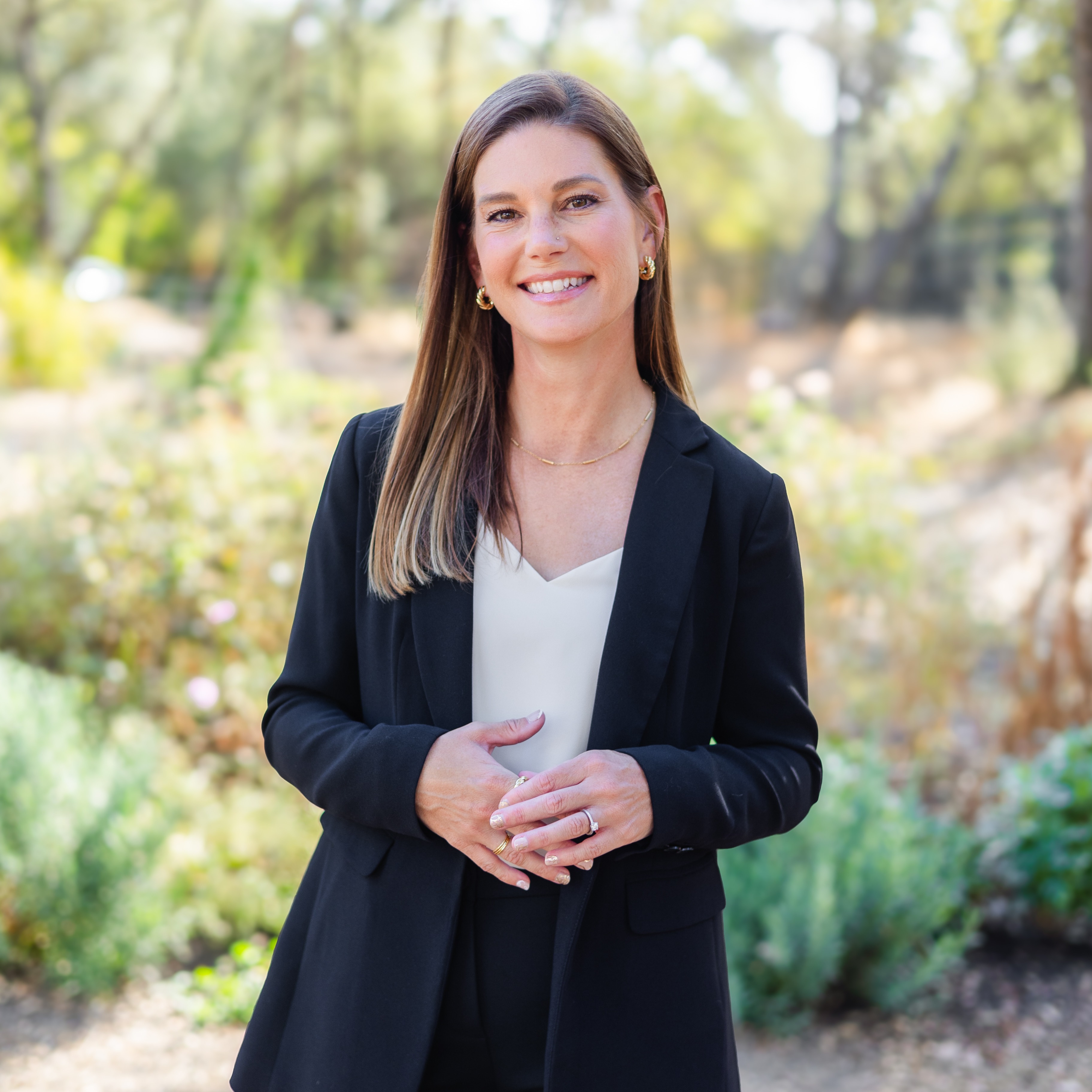 Headshot of Kristen Snedeker
