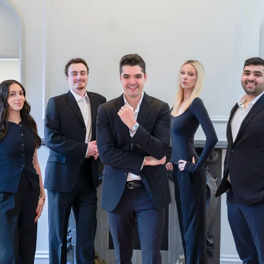 The Davidov Team, Agent in  - Compass