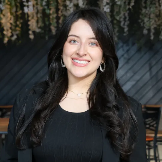 Victoria Amaya, Agent in  - Compass