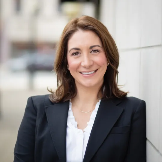 Jessica Halkias, Agent in  - Compass