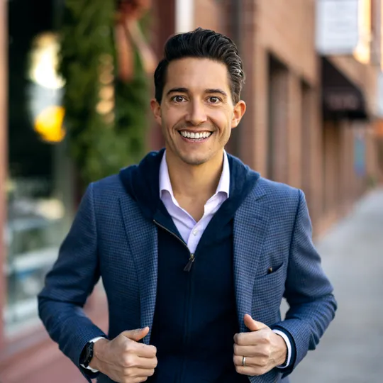 Justin Hetherington, Agent in  - Compass