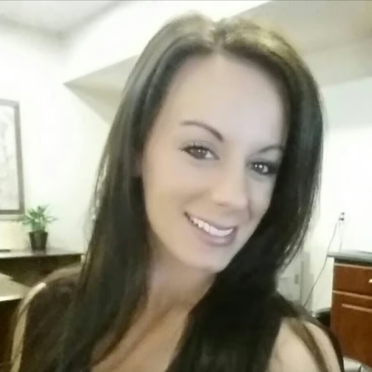 Headshot of Nicole Salas