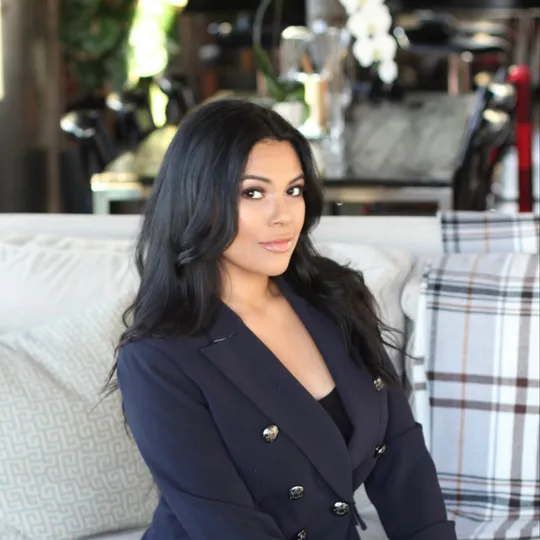 Ashley De Leon, Agent in  - Compass