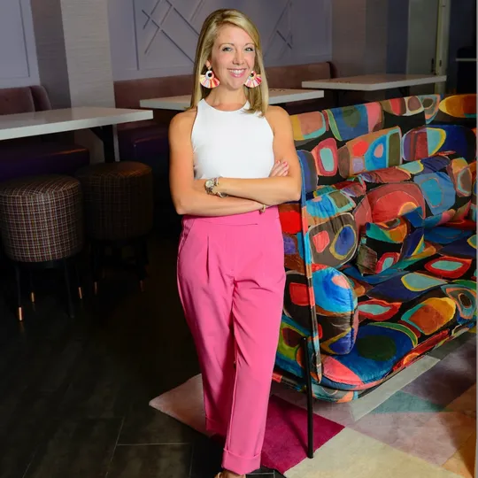 Lauren Baxter, Agent in  - Compass