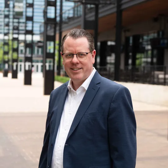 Andrew Coppens, Agent in  - Compass