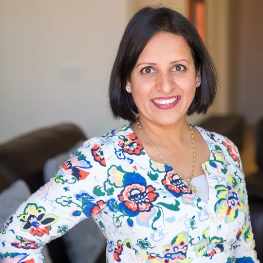 Ritu Singla, Agent in  - Compass