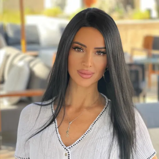 Luiza Yemchuk, Agent in  - Compass