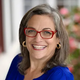 Jen Birmingham, Agent in  - Compass