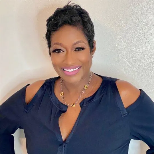 Kenya Williams, Agent in  - Compass