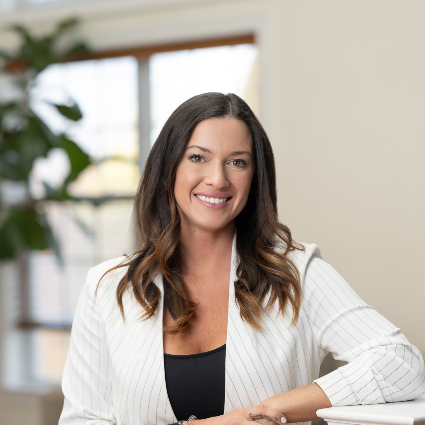 Headshot of Amanda Fales