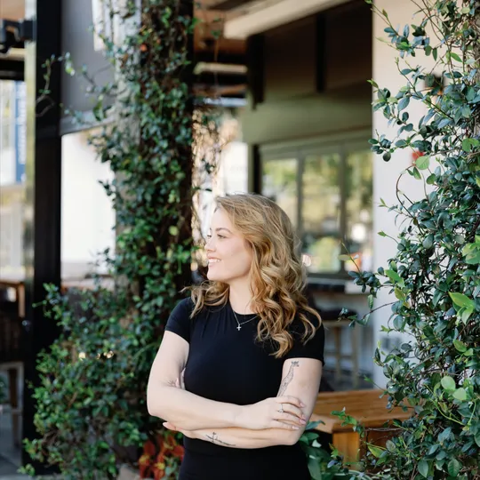 Casey Lynn, Agent in  - Compass