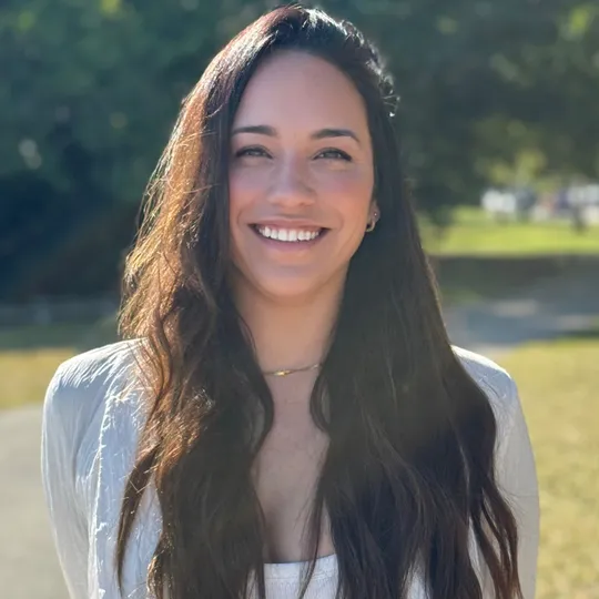 Sofia Giraldo, Agent in  - Compass