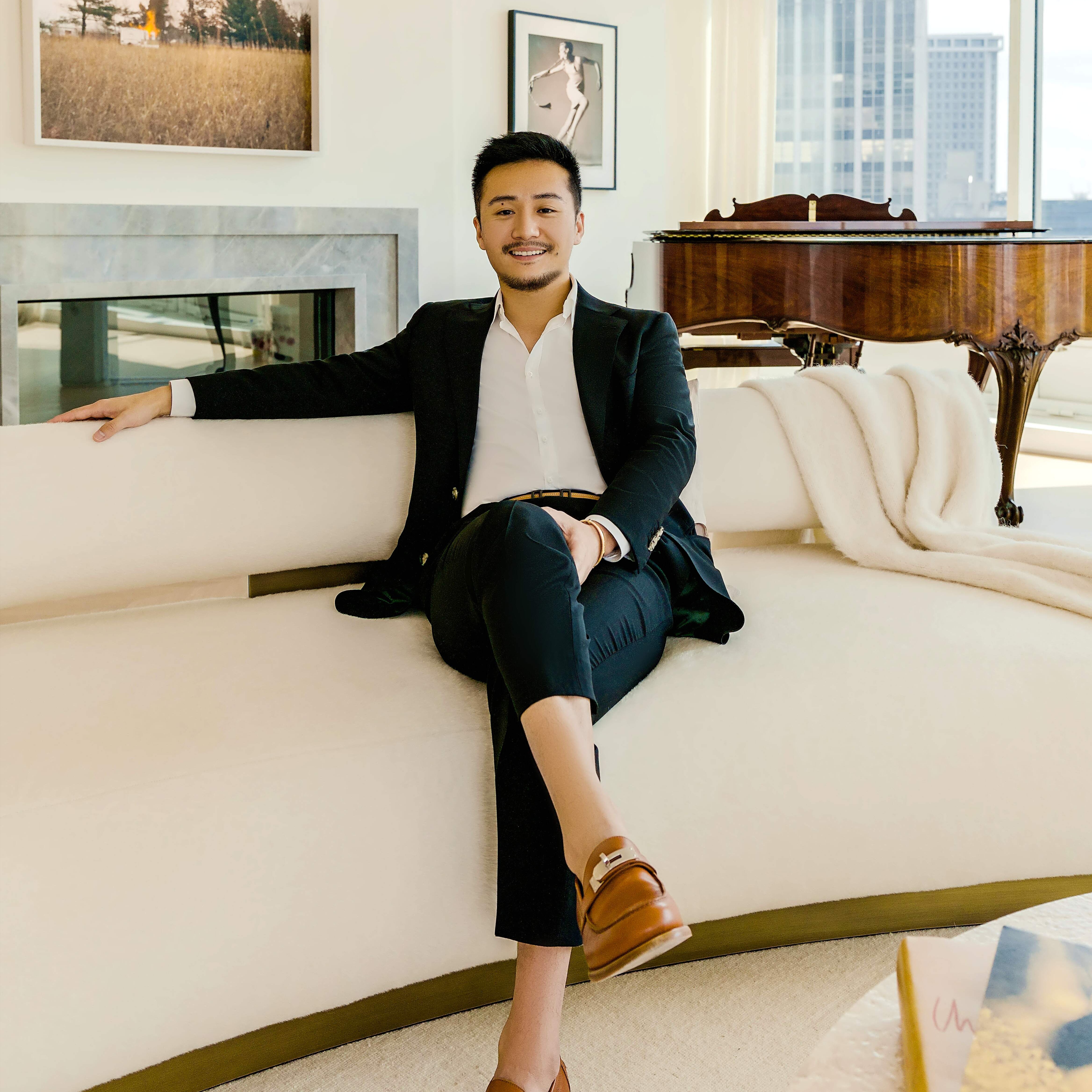 Headshot of Huihui Geng