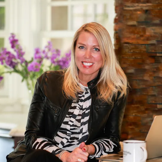 Christina Spaulding, Agent in  - Compass