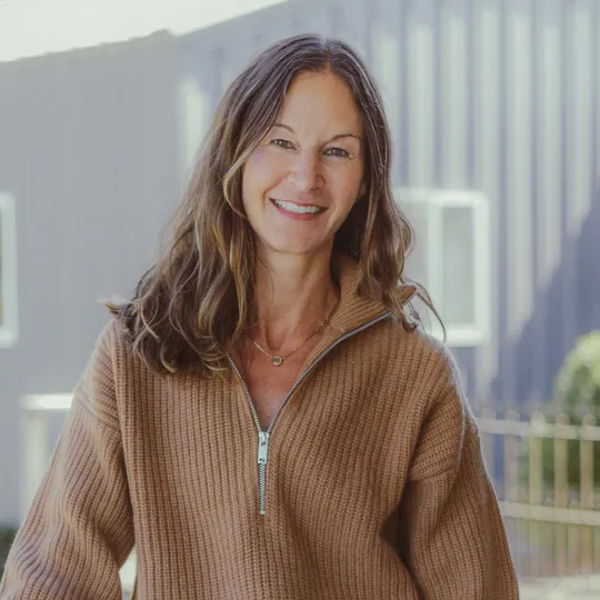 Bree Chambers, Agent in  - Compass