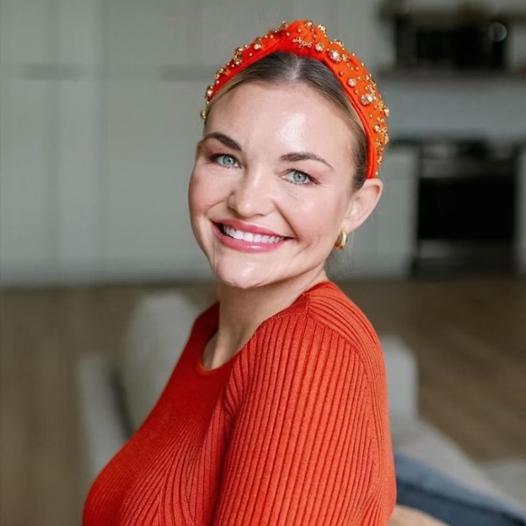 Headshot of Angela McAndrew