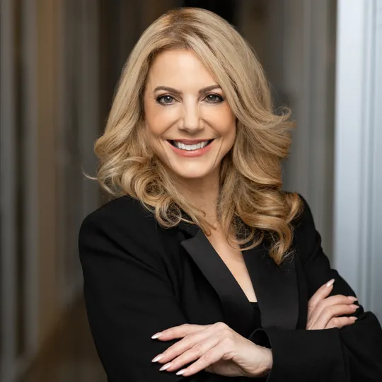 Lorraine Rotanelli, Agent in  - Compass