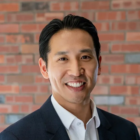 Peter Thai, Agent in  - Compass