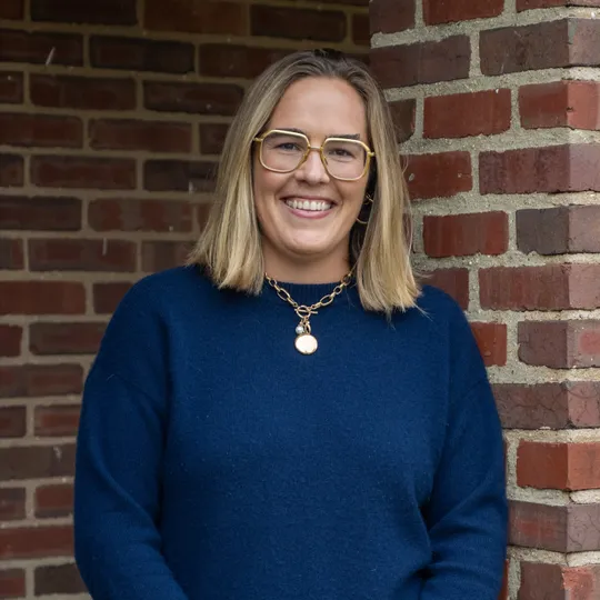 Marina Vernon, Agent in  - Compass