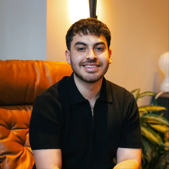 Miguel Cepeda, Agent in  - Compass