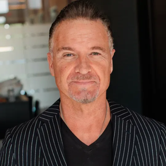 George Koutsoukos, Agent in  - Compass