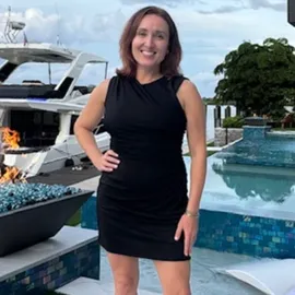 Nadia Archambault, Agent in  - Compass