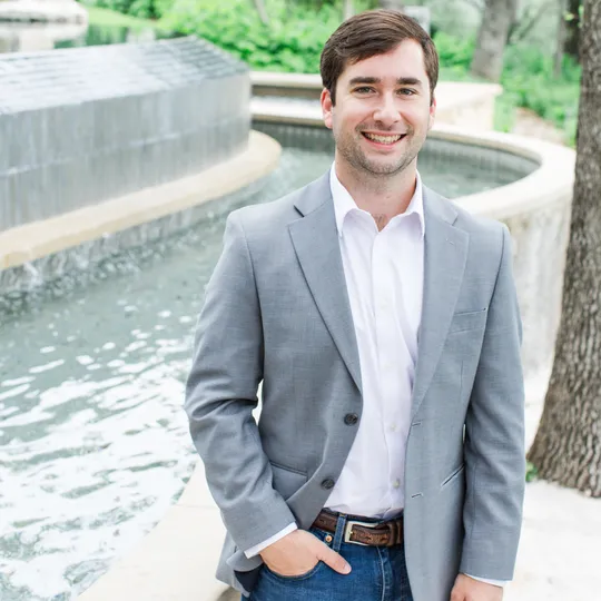 Hayes Drewett, Agent in  - Compass