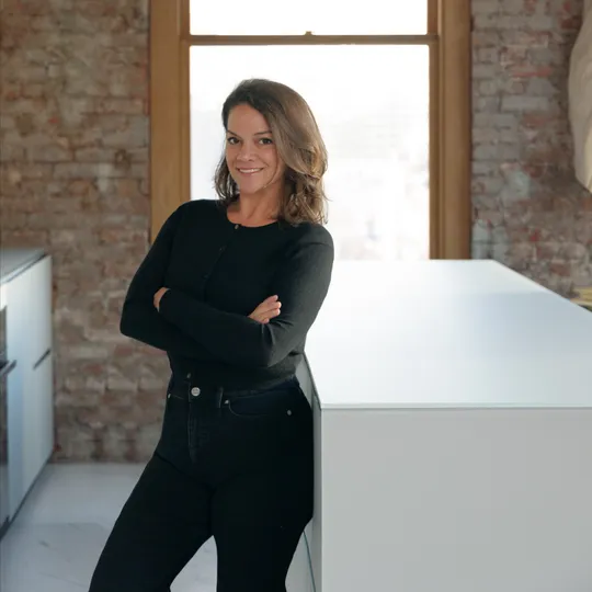 Shari Matluck, Agent in  - Compass