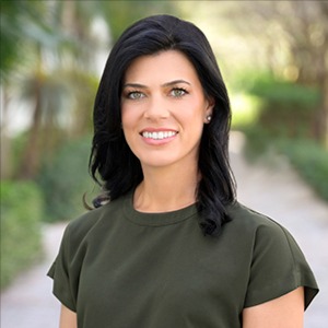 Headshot of Sophy Salsburg