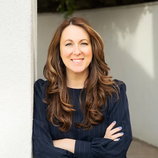 Lisa Wilfong, Agent in  - Compass