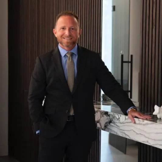 Jason Orlowsky, Agent in  - Compass