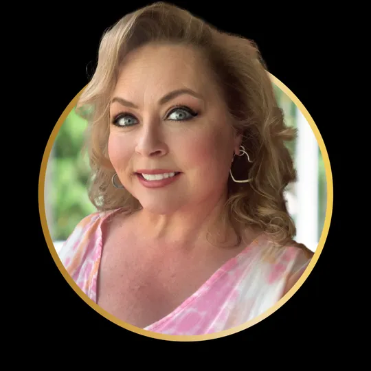 Laura Lozier, Agent in  - Compass