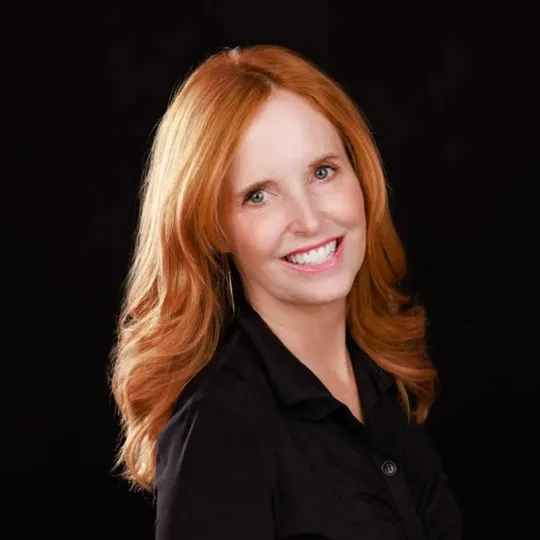 Vicki Vanderhoff, Agent in  - Compass