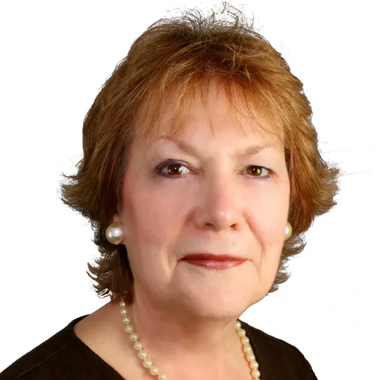 Margaret Bach, Agent in  - Compass