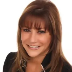 Abby Helfand, Agent in  - Compass