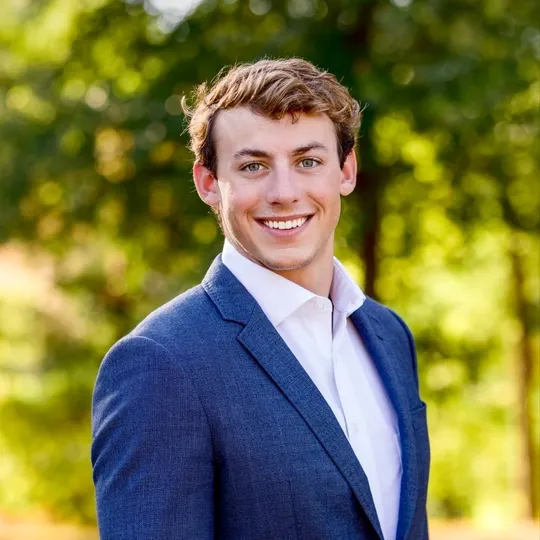 Ryan Warner, Agent in  - Compass