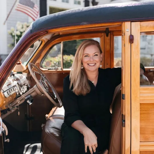 Danielle Hayward, Agent in  - Compass