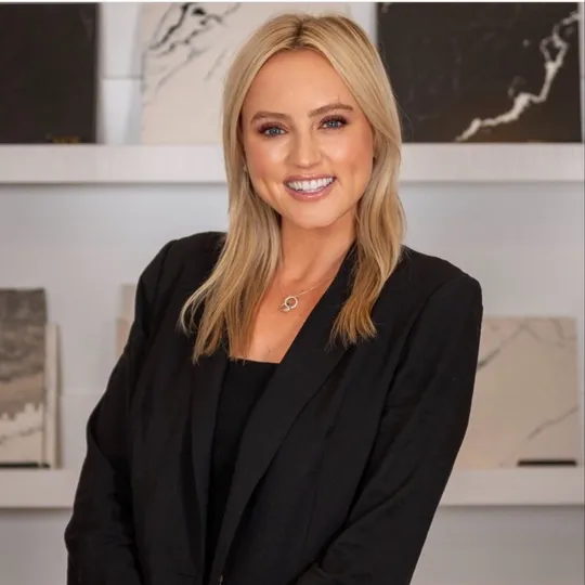 Emily Reichlin, Agent in  - Compass