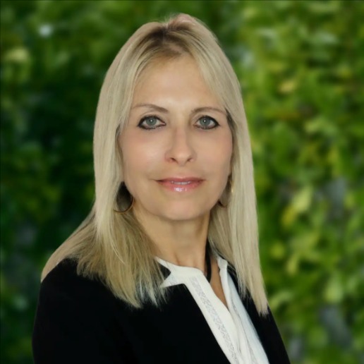 Headshot of Renee Reamer