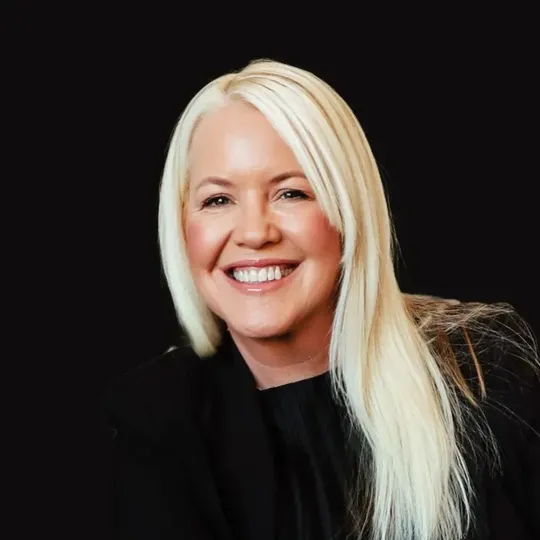 Chrissie Cline, Agent in  - Compass