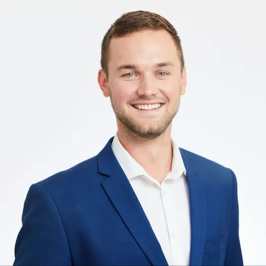 Ben Gardus, Agent in  - Compass