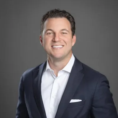 D.J. Farris, Agent in  - Compass