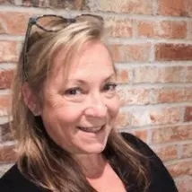 Ellen Agee, Agent in  - Compass