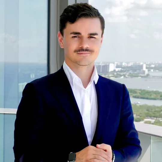 Alexandru Borovic, Agent in  - Compass