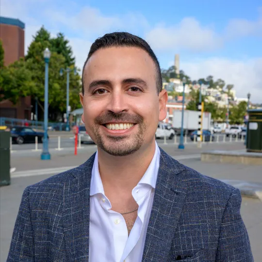 Marcelo Vilela, Agent in  - Compass