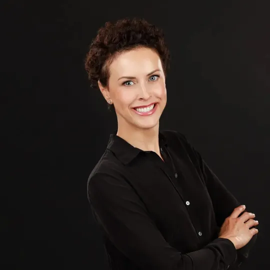 Stephanie Coulston, Agent in  - Compass