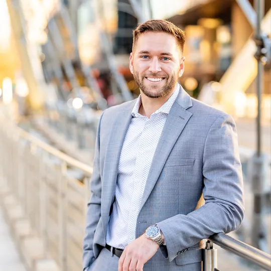 Oscar Draguicevich III, Agent in  - Compass